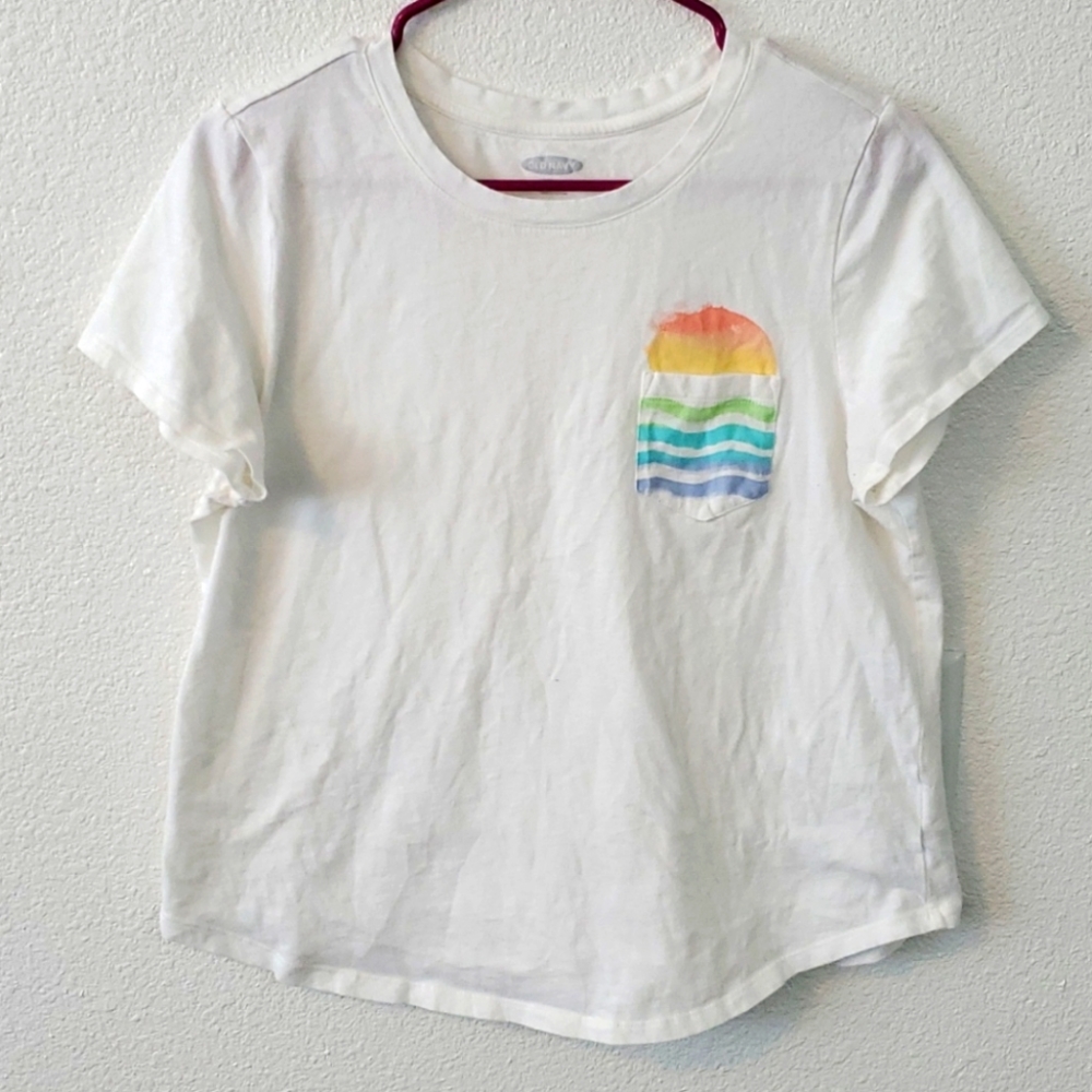 White Sunrise T-Shirt from Old Navy